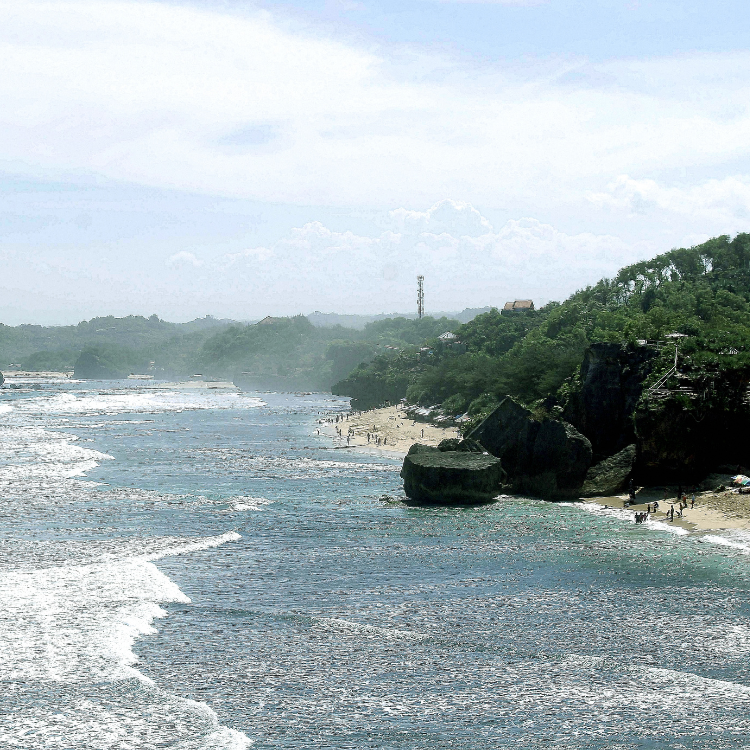 pantai-indrayanti-gunungkidul-jogja