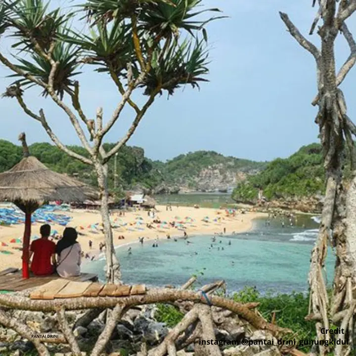 PANTAI DRINI JOGJA